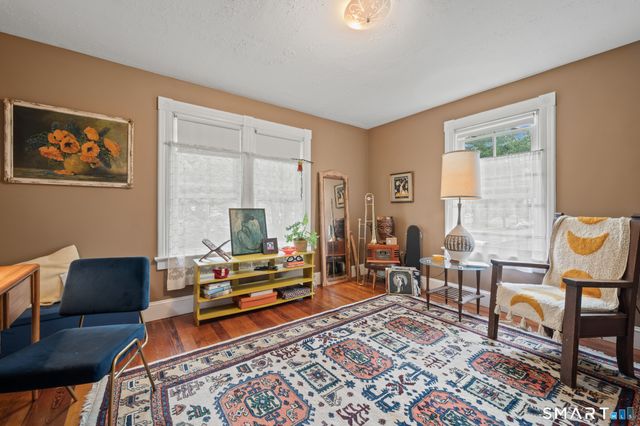 598 High Street, Middletown, CT 06457
