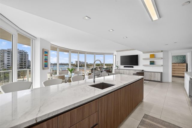 401 N Birch Road 600, Fort Lauderdale, FL 33304