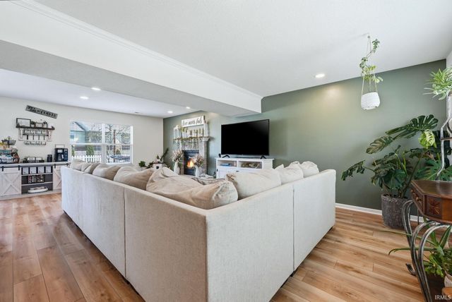 8834 Shearwater Pass, Fort Wayne, IN 46825