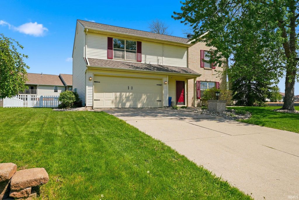 8834 Shearwater Pass, Fort Wayne, IN 46825