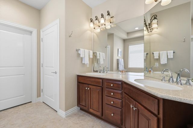 277 Pebble Beach Drive, Frisco, TX 75036