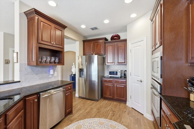 277 Pebble Beach Drive, Frisco, TX 75036