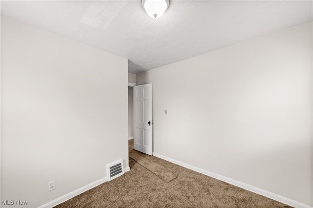 11813 Willard Avenue, Garfield Heights, OH 44125