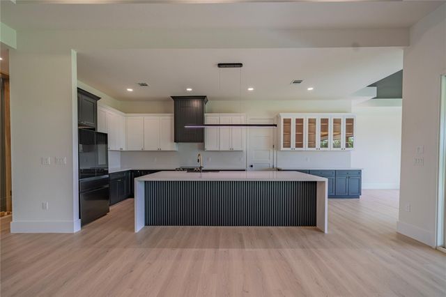13526 Whispering Sage Drive, Hockley, TX 77447