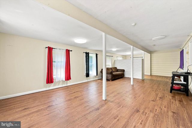 2745 EDGE HILL RD, Huntingdon Valley, PA 19006