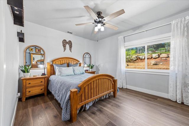 10784 Cole Way, Grass Valley, CA 95945