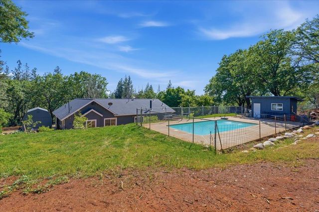 10784 Cole Way, Grass Valley, CA 95945