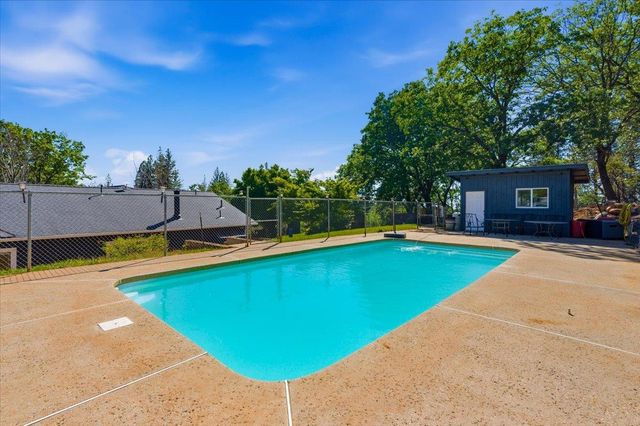 10784 Cole Way, Grass Valley, CA 95945