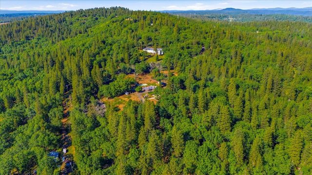10784 Cole Way, Grass Valley, CA 95945