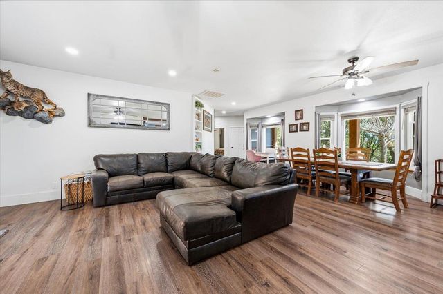 10784 Cole Way, Grass Valley, CA 95945