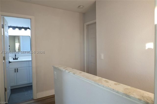 3906 28TH ST SW, Lehigh Acres, FL 33976