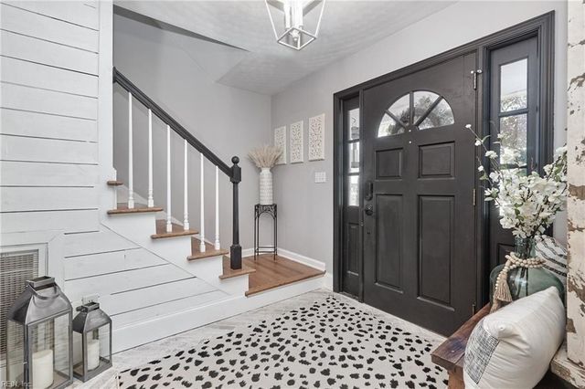 112 Earl ST, Seaford, VA 23696
