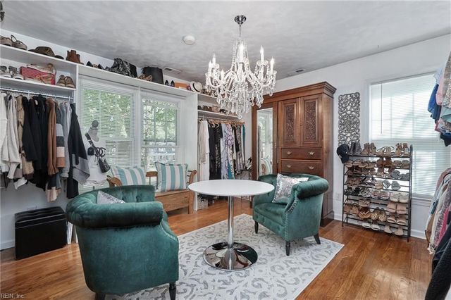 112 Earl ST, Seaford, VA 23696