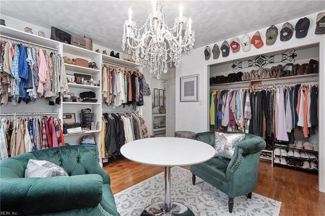 112 Earl ST, Seaford, VA 23696