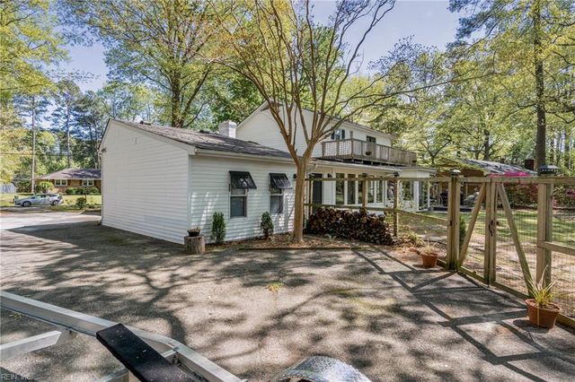 112 Earl ST, Seaford, VA 23696