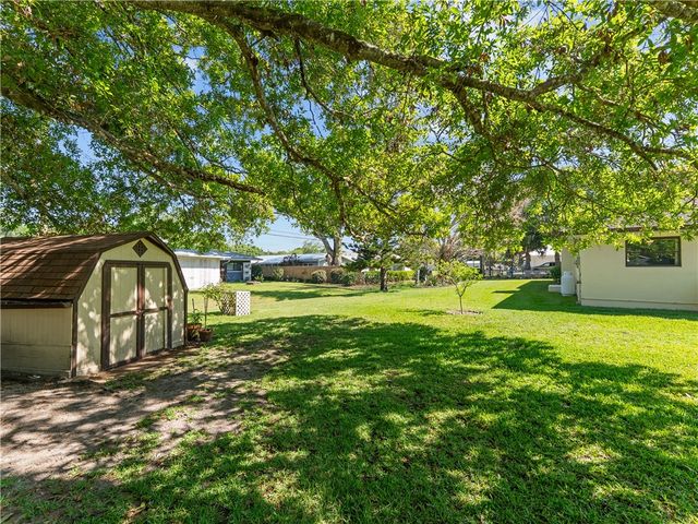 936 25th Avenue, Vero Beach, FL 32960