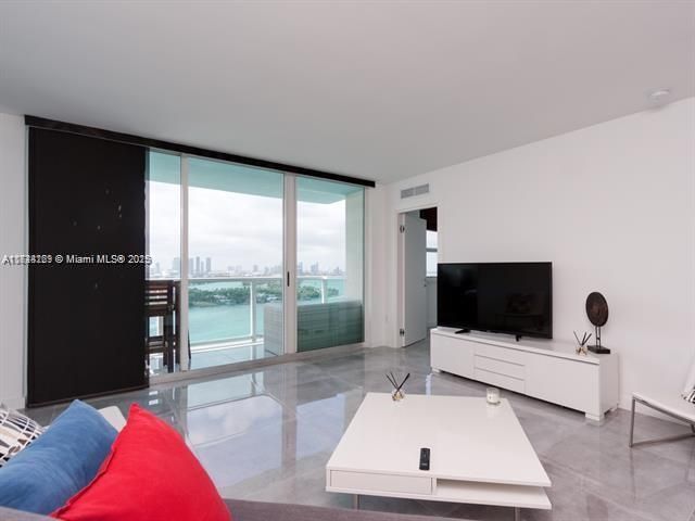 650 West Ave 2409, Miami Beach, FL 33139