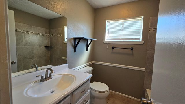 6125 Brookdale Drive, League City, TX 77573
