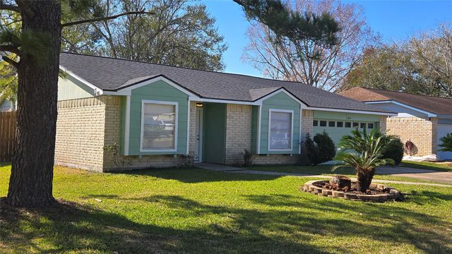 6125 Brookdale Drive, League City, TX 77573