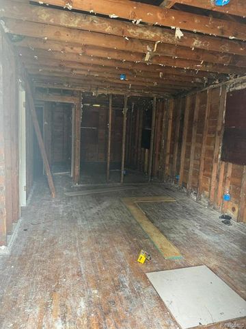 2825 Reynolds Street, Flint, MI 48503