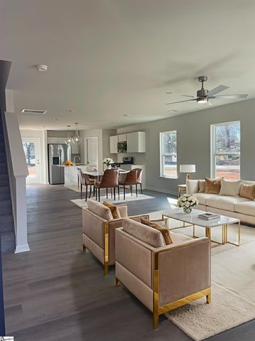 110 Wyndham Way, Laurens, SC 29360