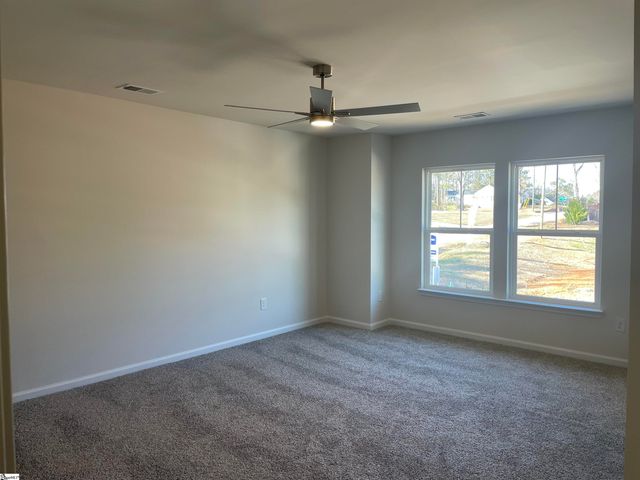 110 Wyndham Way, Laurens, SC 29360