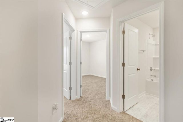 110 Wyndham Way, Laurens, SC 29360