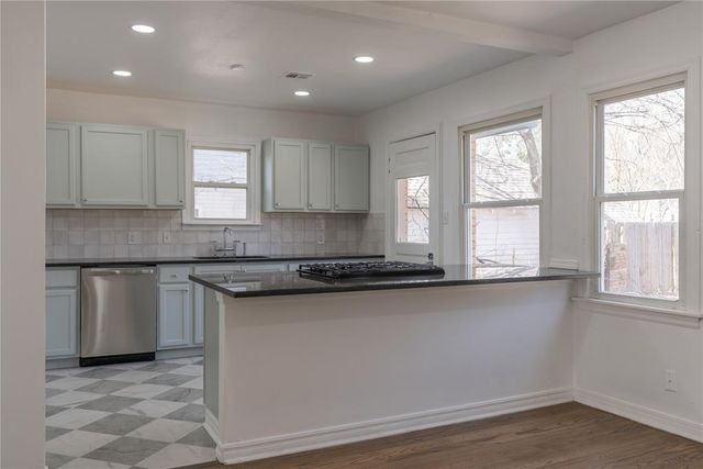 1117 W Symmes Street, Norman, OK 73069