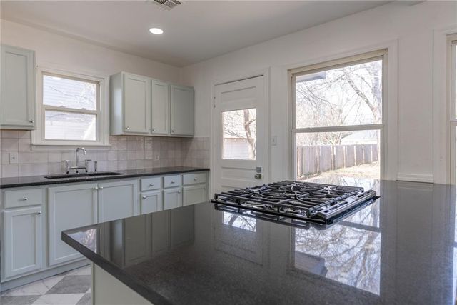 1117 W Symmes Street, Norman, OK 73069