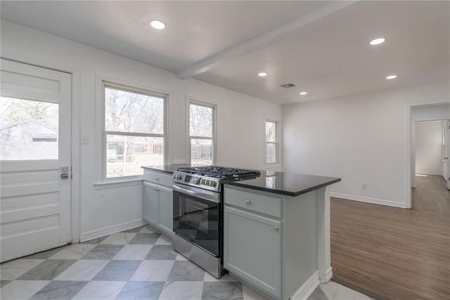 1117 W Symmes Street, Norman, OK 73069