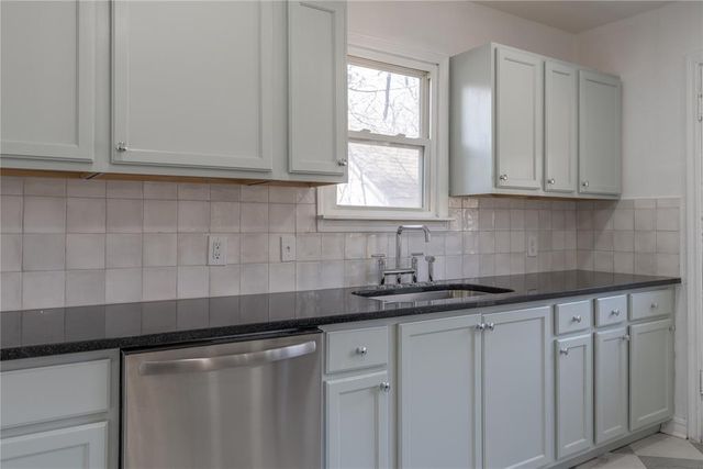 1117 W Symmes Street, Norman, OK 73069