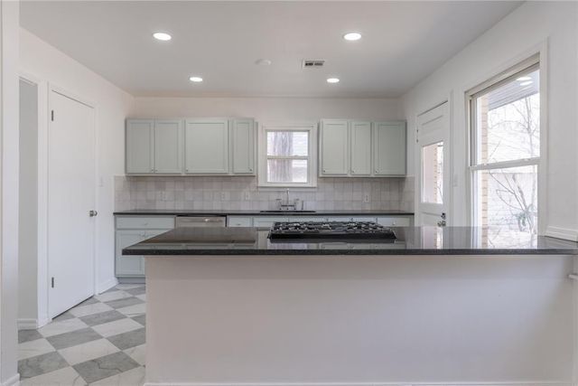 1117 W Symmes Street, Norman, OK 73069