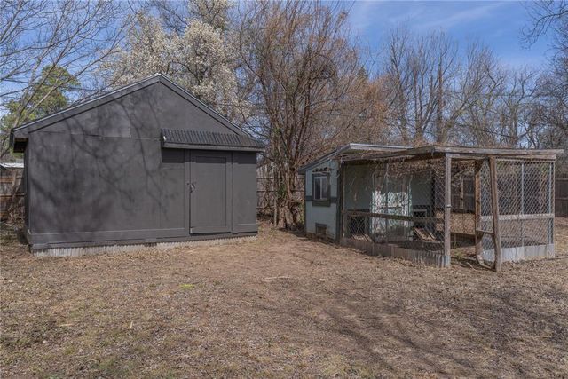 1117 W Symmes Street, Norman, OK 73069