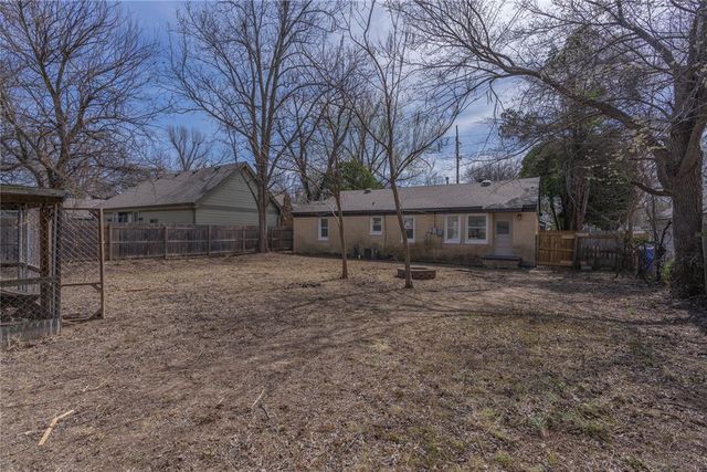 1117 W Symmes Street, Norman, OK 73069