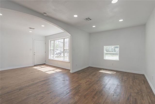 1117 W Symmes Street, Norman, OK 73069