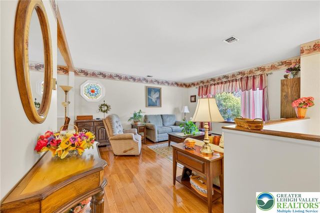 5505 Monocacy Drive, East Allen Twp, PA 18017