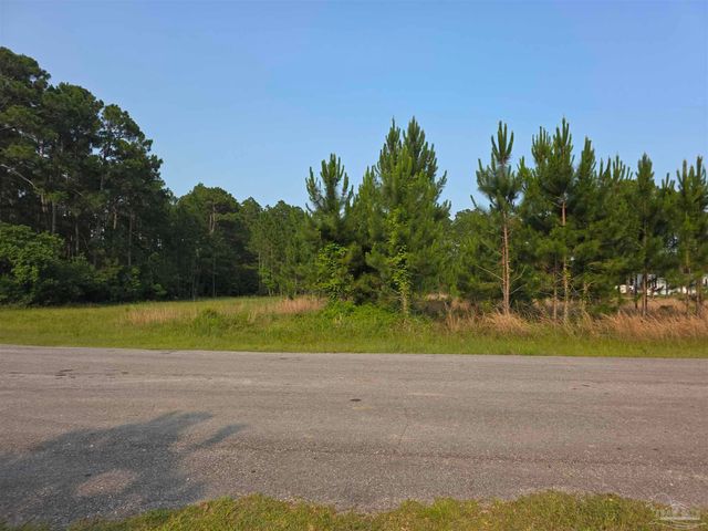 980 Rustic Ln, Pensacola, FL 32506