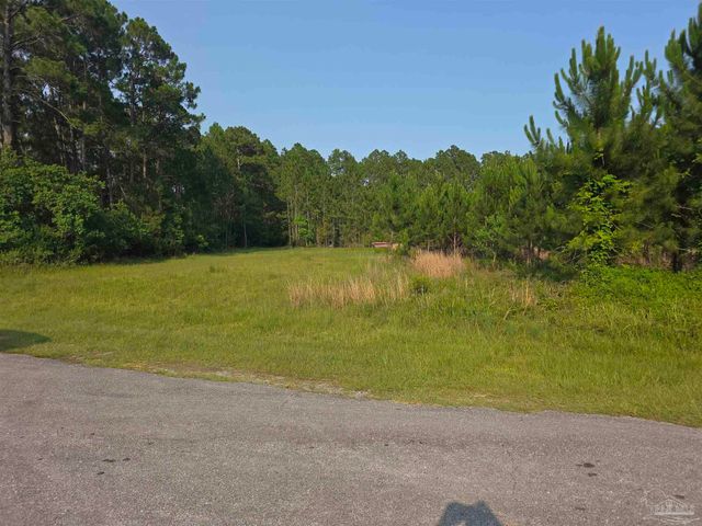 980 Rustic Ln, Pensacola, FL 32506