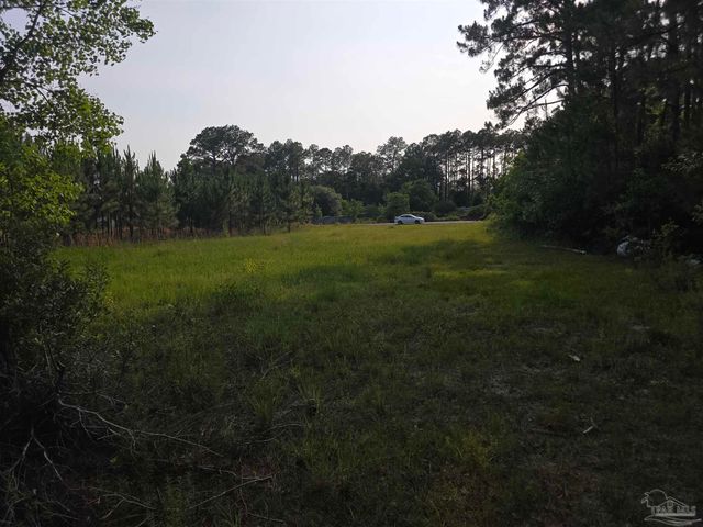 980 Rustic Ln, Pensacola, FL 32506