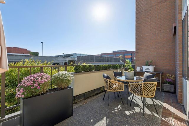 101 Lombard Street 105E, San Francisco, CA 94111