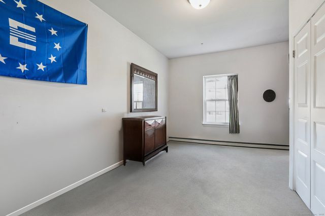 27 Riverview Court 27, Brookfield, CT 06804