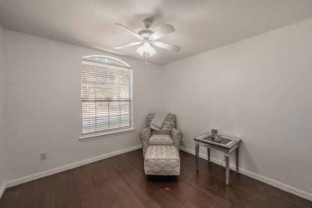 1011 Fleetwood Cove Drive, Grand Prairie, TX 75052