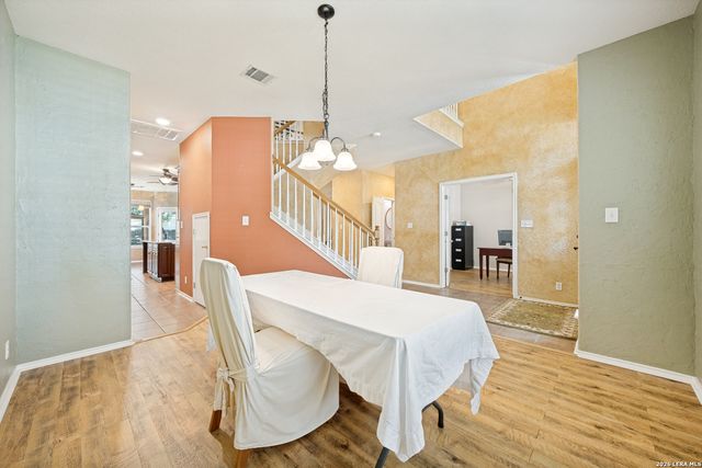 4501 RIDGE PEAK DR, Schertz, TX 78154
