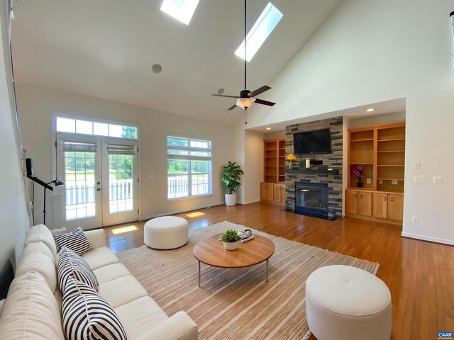 232 CHAMPIONS POINTE TER, Zion Crossroads, VA 22942