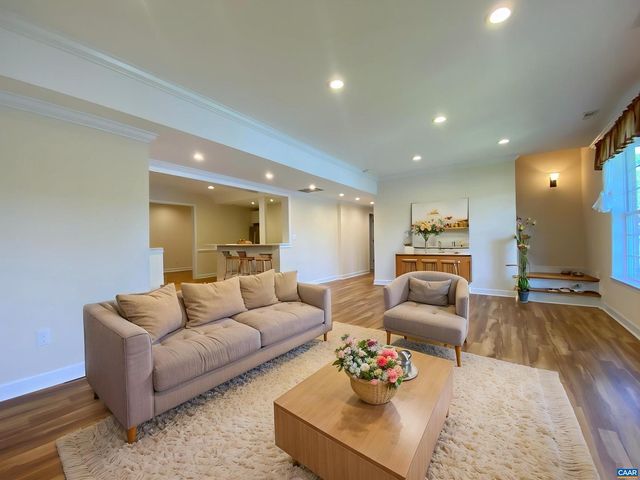 232 CHAMPIONS POINTE TER, Zion Crossroads, VA 22942