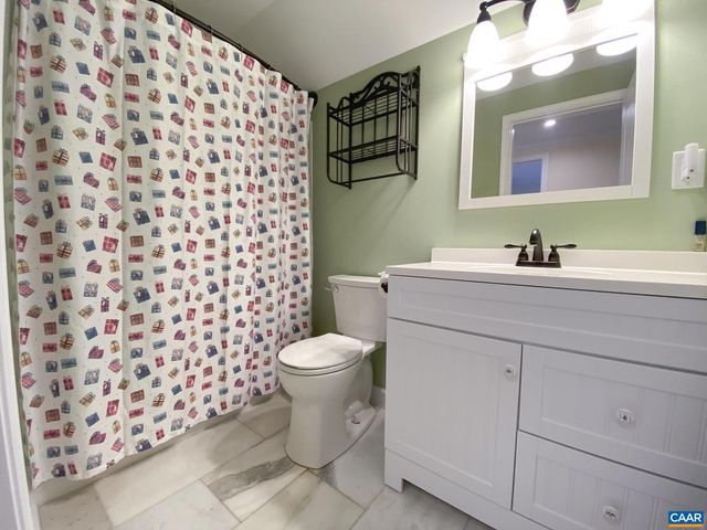 232 CHAMPIONS POINTE TER, Zion Crossroads, VA 22942