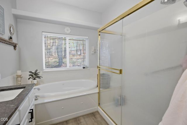 495 Sugar Pine Drive, Merlin, OR 97532