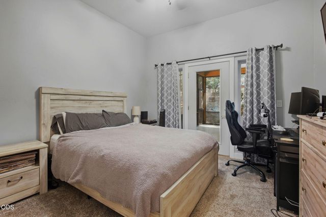 495 Sugar Pine Drive, Merlin, OR 97532