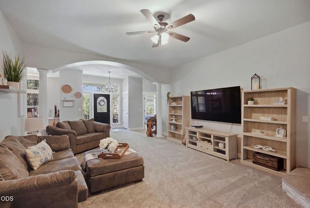 495 Sugar Pine Drive, Merlin, OR 97532