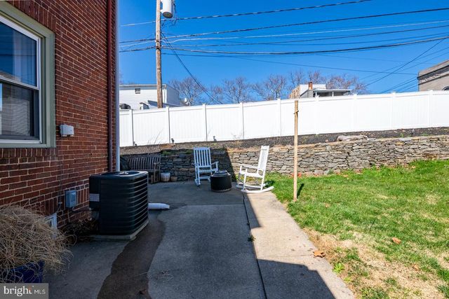 15 TREBOR PL, Reading, PA 19610